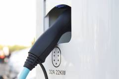 Bornes de recharge ouvertes au public : les dernières mesures réglementaires