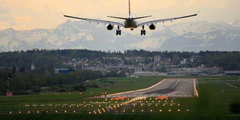 Des aéroports zéro carbone pour un secteur aérien en transition