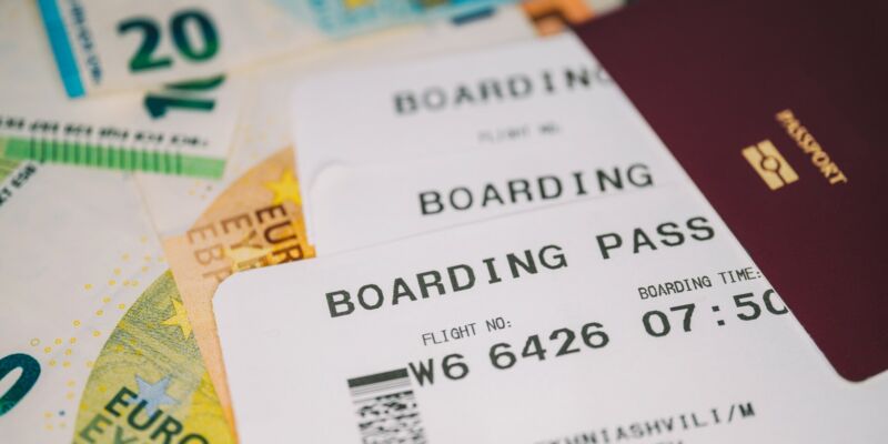 Hausse de la taxe sur les billets d’avion : décodage d’une énième réforme de la fiscalité aérienne française